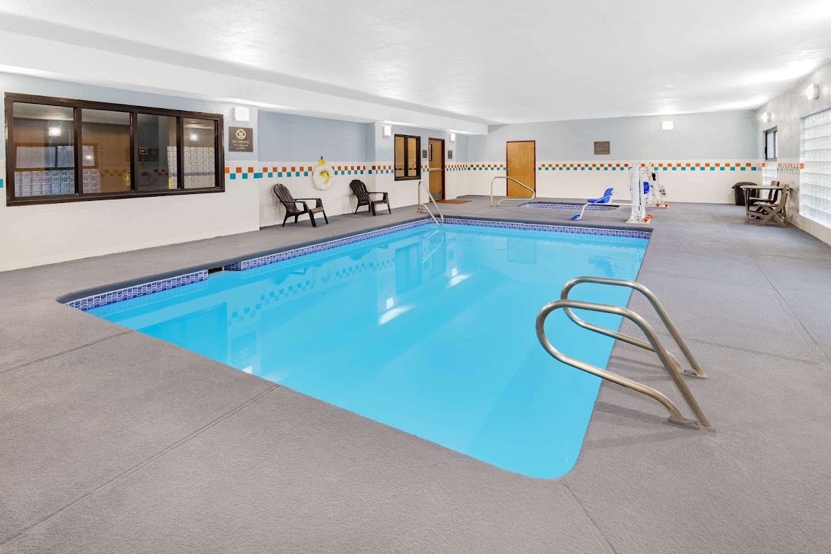 Days Inn by Wyndham Bernalillo Hotel 3