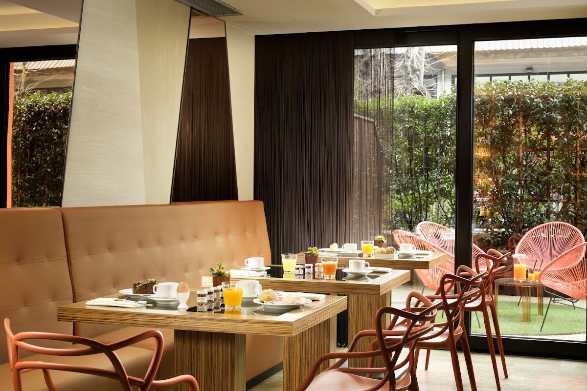 Milan Suite Hotel Hotel 2