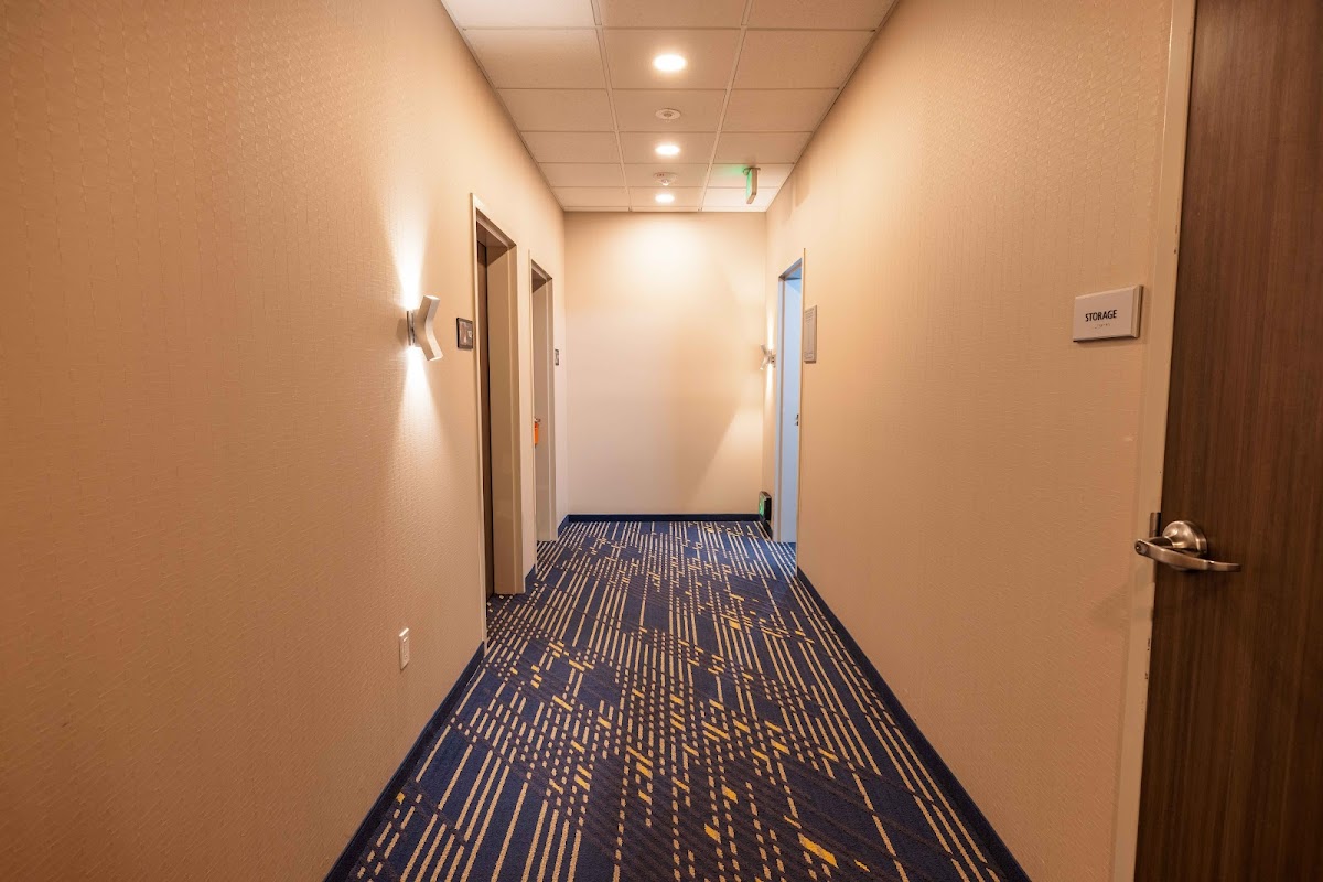 Hampton Inn & Suites San Diego Airport Liberty Station