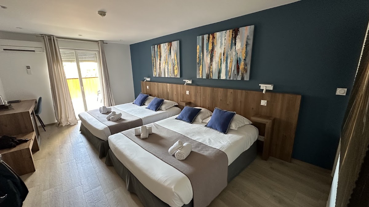 Hôtel Le Mistral Hotel 2