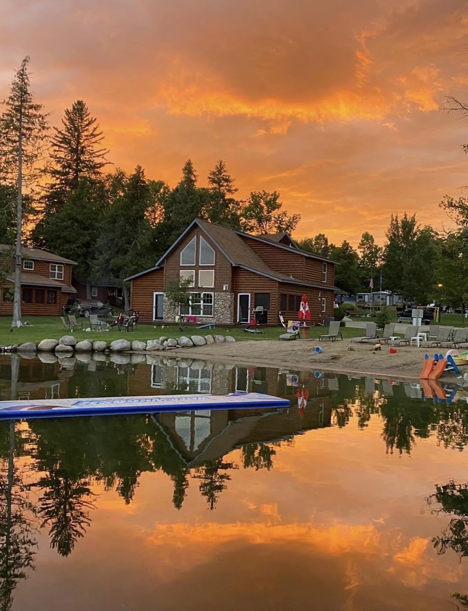 Paradise Resort