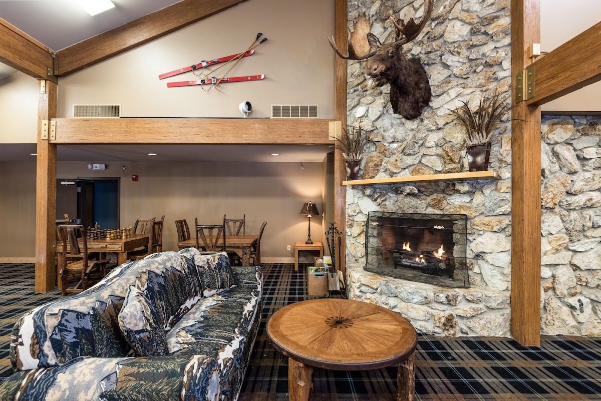 Snow Cap Inn Hotel 3