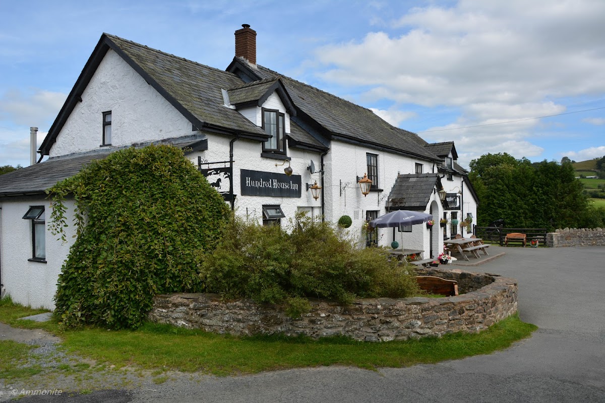 Hundred House Inn