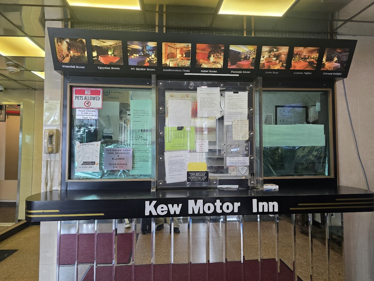 Kew Motor Inn