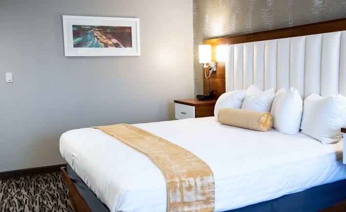 Best Western - On The Avenue