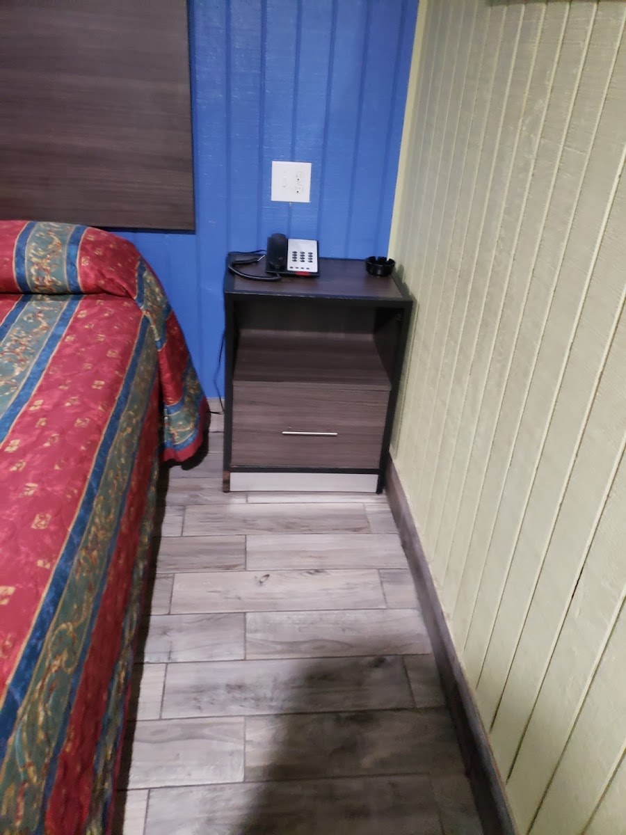 Interstate Inn