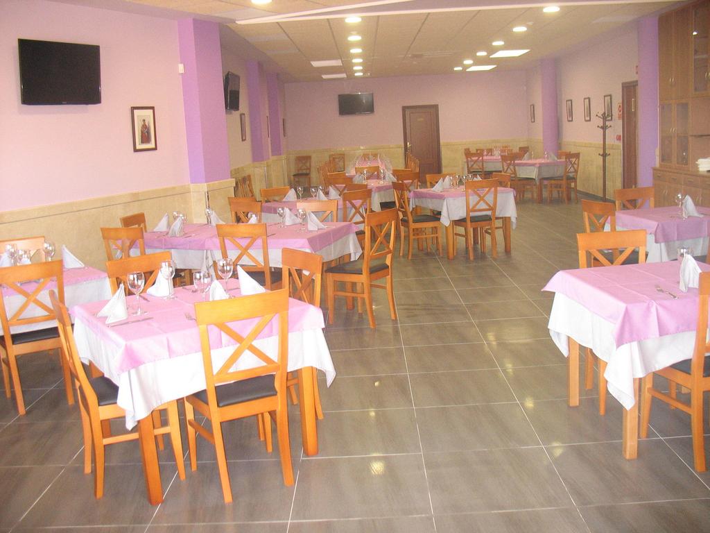 Hotel Reyes De León